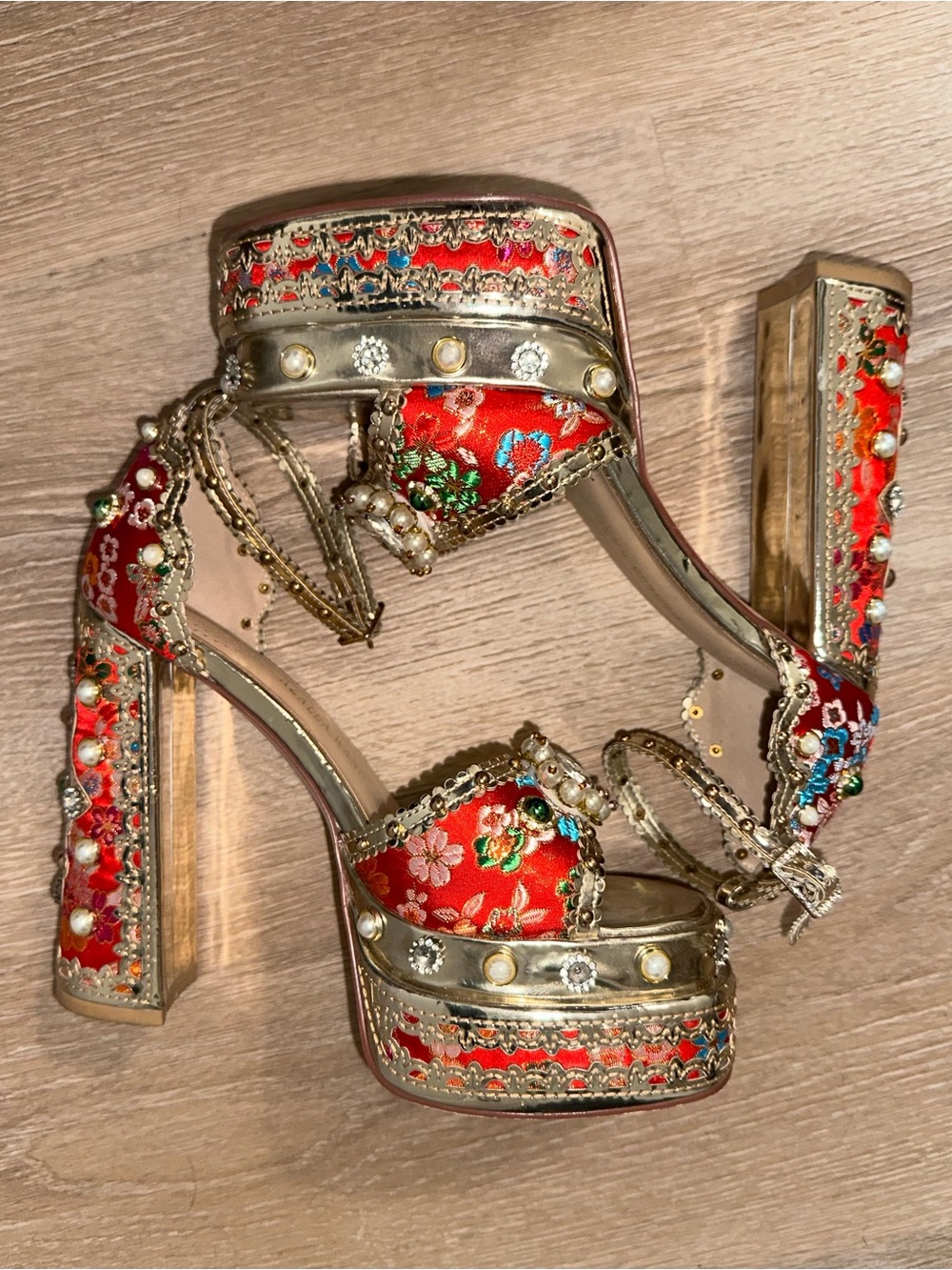 Azalea Wang Embellished Platform Heels Red Brocade Gold Pearl Chunky Heels 8.5